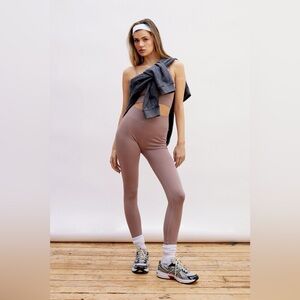 NastyGal Seamless Sculpted Yarn Bralette And Leggings Set Size Medium